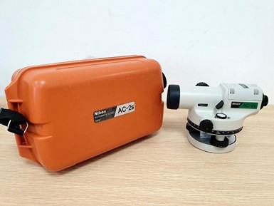 Giá máy thủy bình Nikon AC-2S