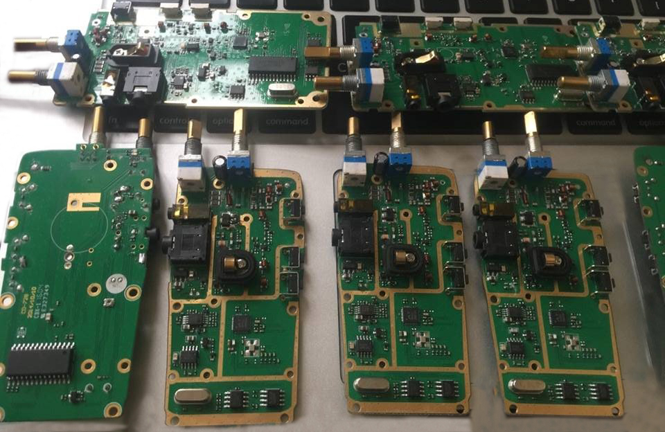 Chế độ bảo hành, đổi máy mới được áp dụng khi mua bộ đàm Motorola GP 368 plus chuẩn tại Địa Long