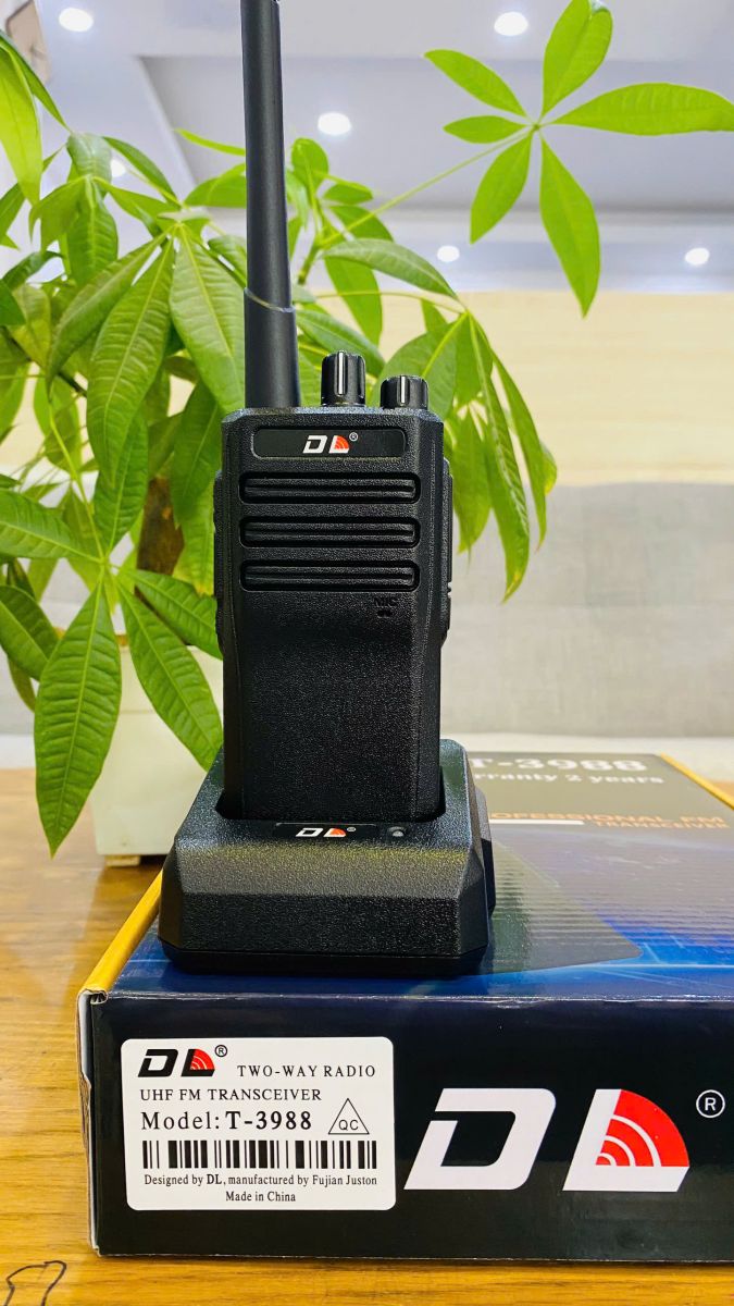 Mua máy bộ đàm DL T-3988 ở đâu uy tín, giá rẻ?