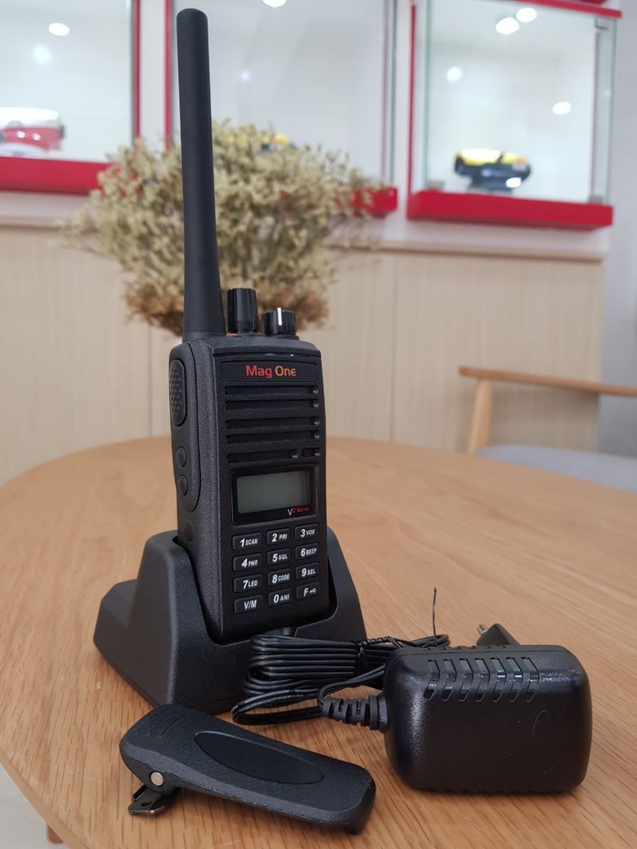 Motorola MagOne VZ28 giá rẻ, chất lượng tại Địa Long