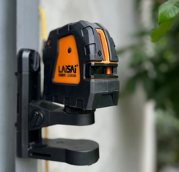 Máy cân bằng Laser mini: Thiết kế gọn- Đo nhanh- Dễ dùng cho người mới