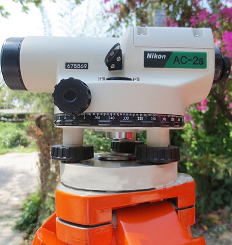 NIKON AC-2S