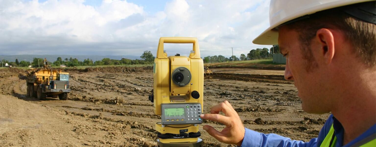 Máy toàn đạc Topcon GTS 235N giá rẻ, đảm bảo chất lượng tại Địa Long