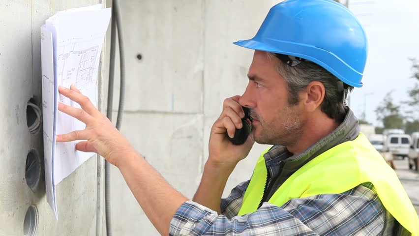 Khi mua máy bộ đàm cần quan tâm một số yếu tố cơ bản để mua được sản phẩm tốt với giá cả phù hợp nhất