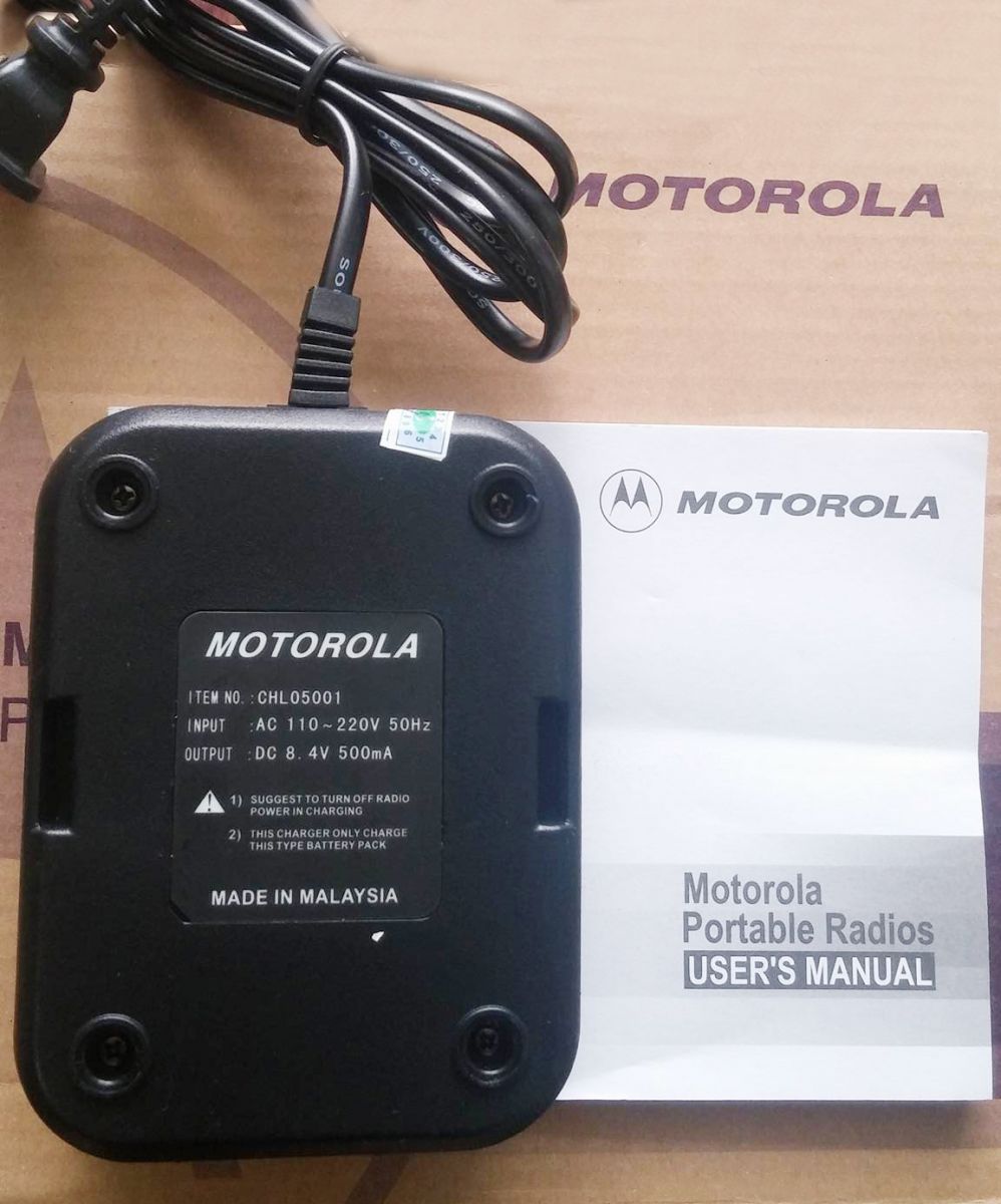 sạc máy bộ đàm motorola