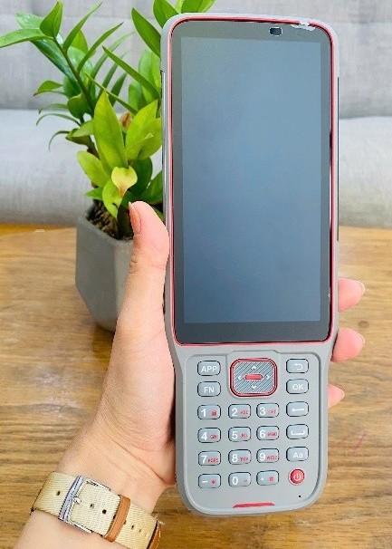 Lý do màn hình sổ tay RTK dễ hỏng và cách bảo vệ để không phải thay nhiều lần