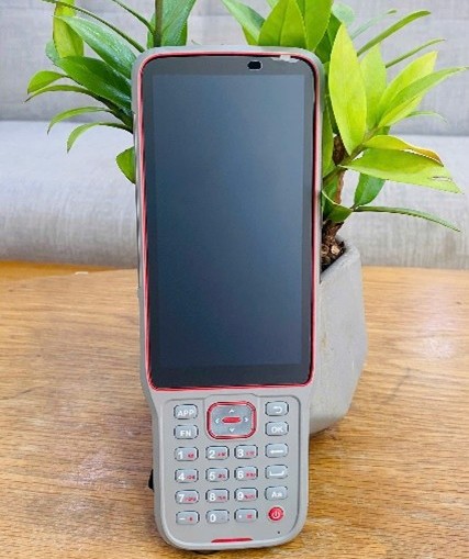 Thay màn hình RTK có ảnh hưởng đến khả năng chống nước, chống bụi?