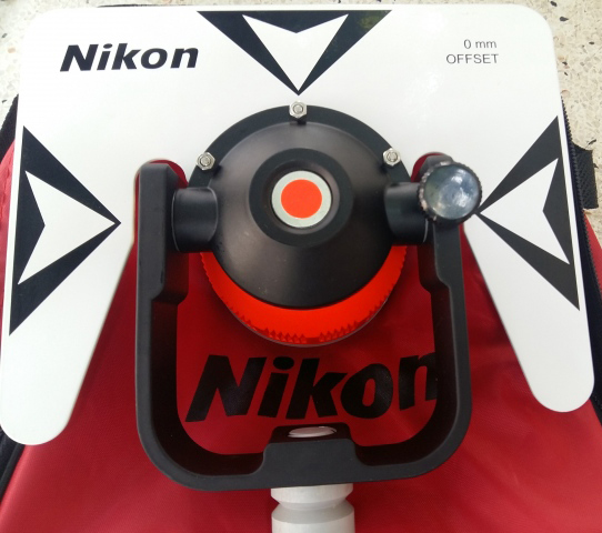 Gương máy toàn đạc Nikon