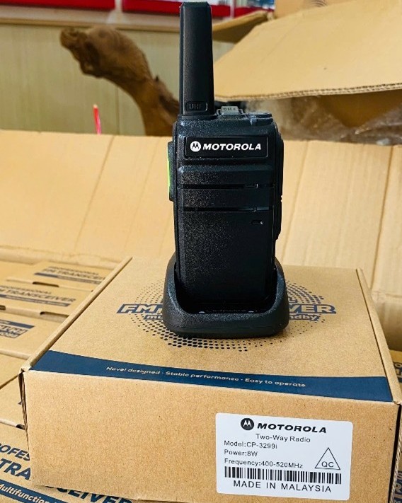 Máy bộ đàm Motorola CP 3299i